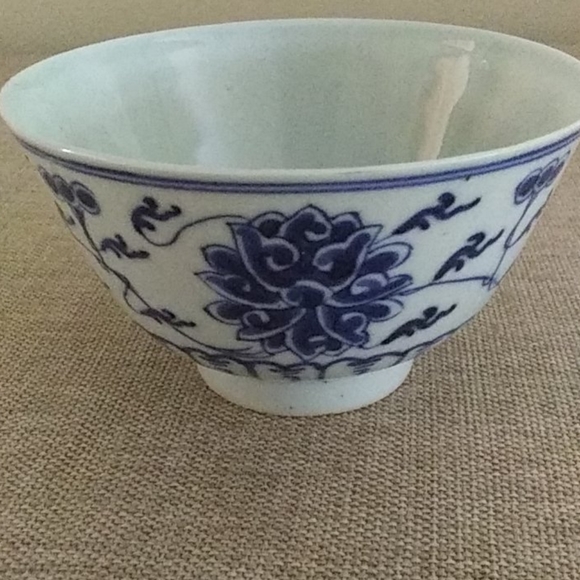 Blue & White Rice Bowl - Picture 4 of 8